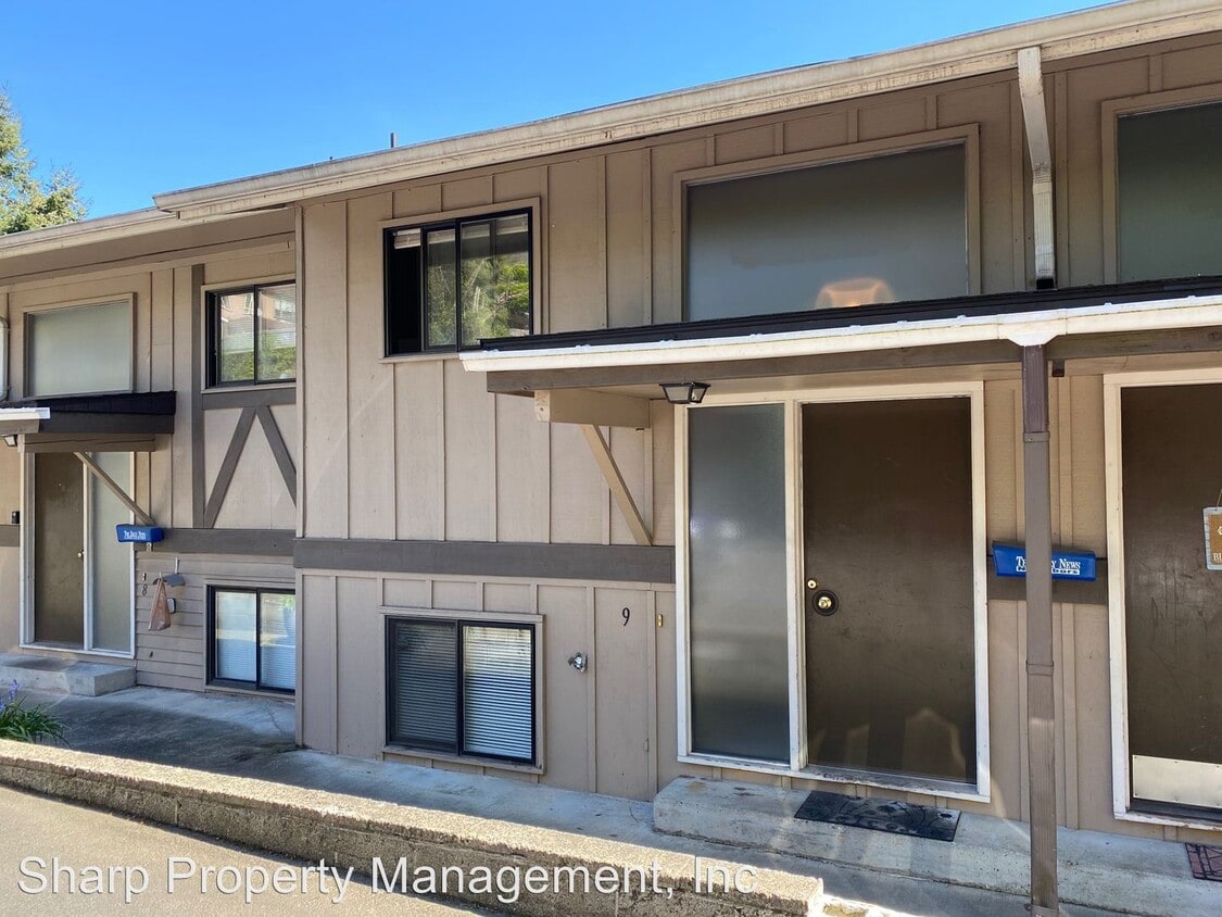 Foto principal - 111 Beacon Hill Dr