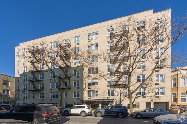 Building Photo - 2021 84th St