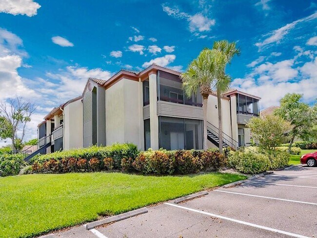 Foto del edificio - 10265 Gandy Blvd N