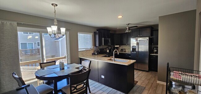 Foto del edificio - 1125 Alta Vista Dr