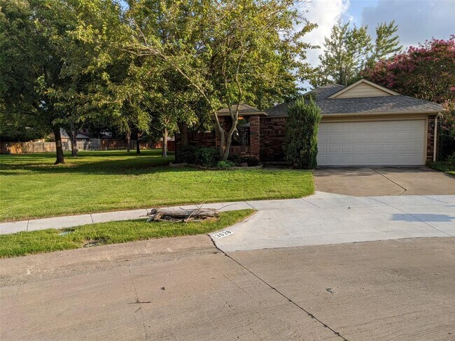 Building Photo - 3928 Capricorn Ct