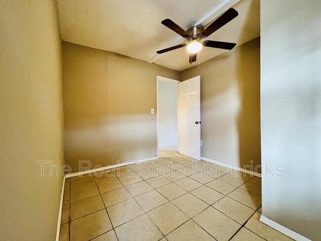 Foto del edificio - 925 Shallowford Rd