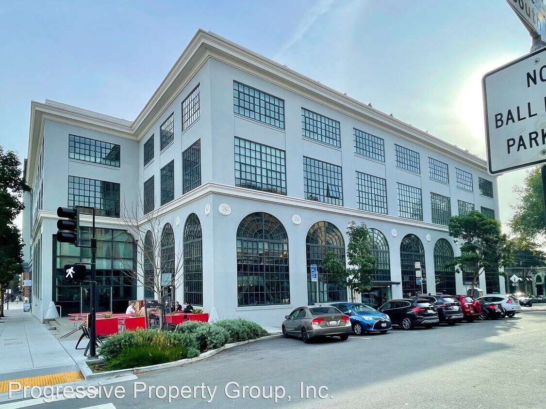 Primary Photo - 2 br, 2 bath House - 1 South Park Street U...