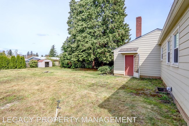 Foto del edificio - 2 br, 1 bath House - 18719 NE Glisan Street