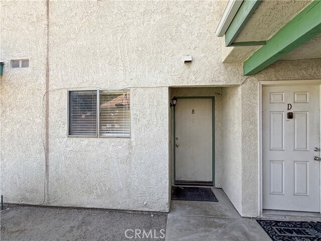 Foto del edificio - 15143 Monterey Ave
