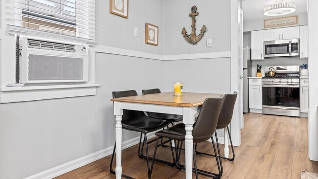 Foto del edificio - 228 N Dudley Ave