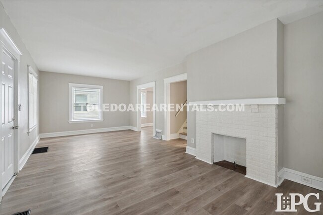 Foto del edificio - 2907 Rockwood Pl