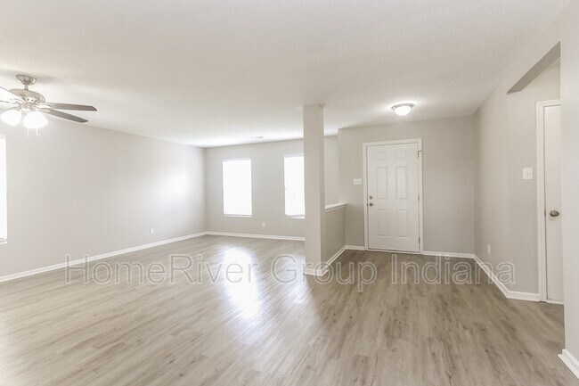 Building Photo - 2114 Bridlewood Dr