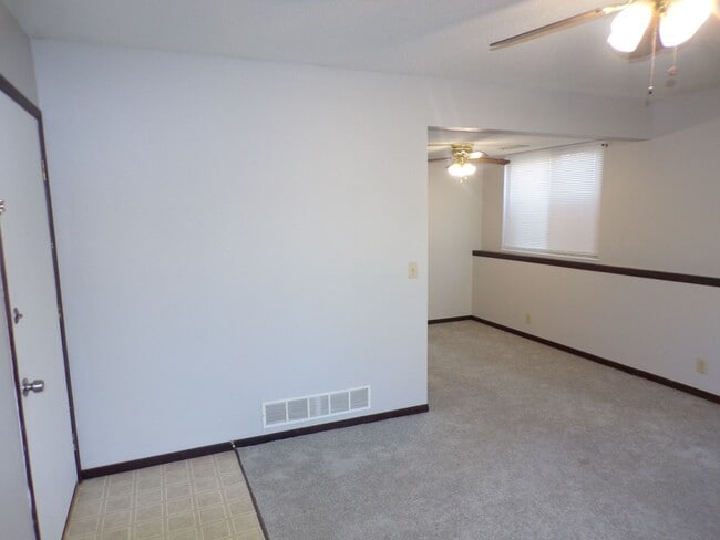 Photo - 152 Edwards St Apartment
