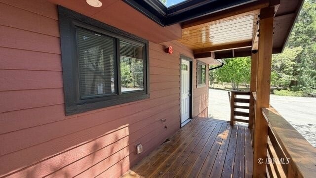 Foto del edificio - 25161 Cedar St
