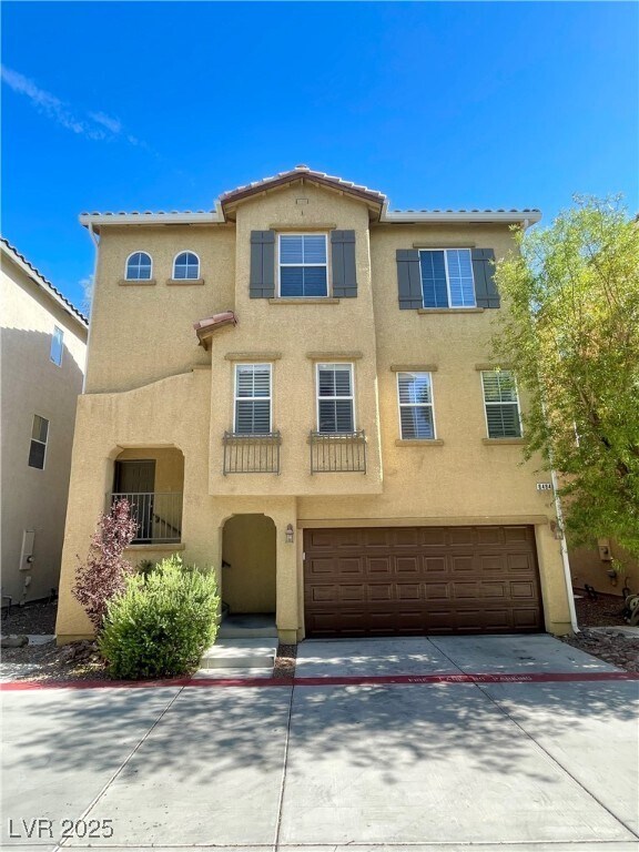 Foto principal - 6484 Arbury Hall Ct
