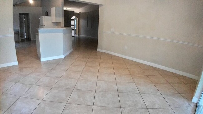 Foto del edificio - 14528 Lake Price Dr