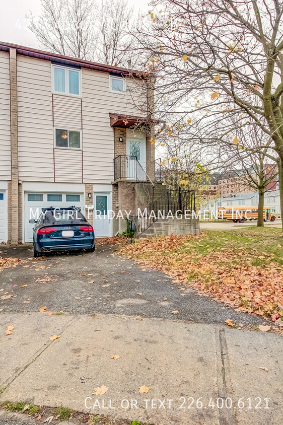 Primary Photo - Adorable 3 beds, 2 full bath