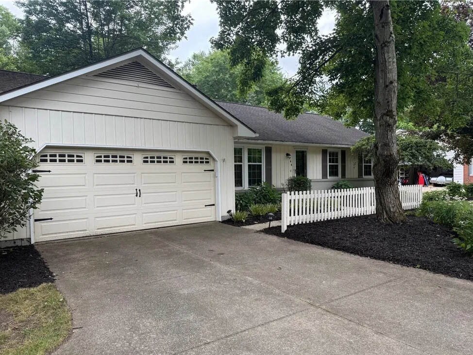 Foto principal - 244 Atterbury Blvd