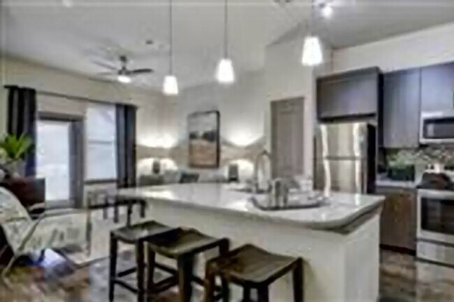 Building Photo - Apartment for Rent