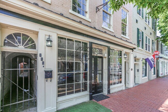 Foto del edificio - 710 Caroline St