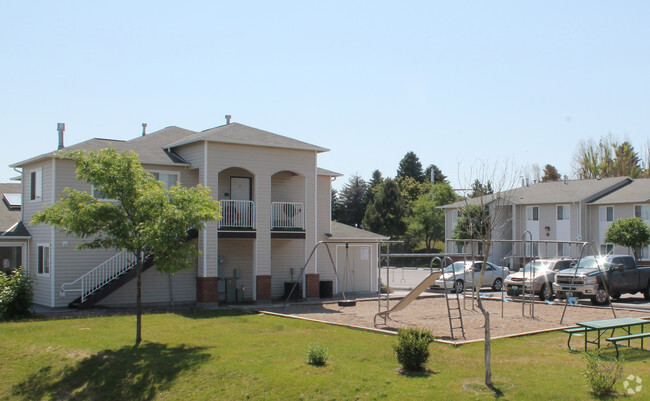 Building Photo - Aspen Court Apartments