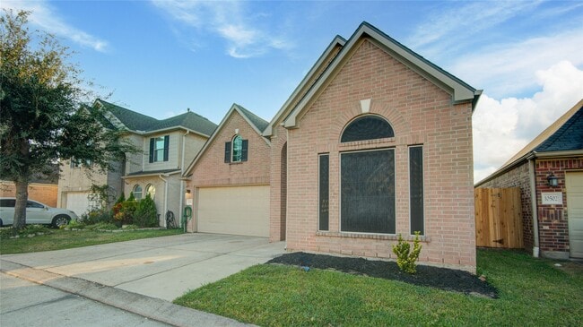 Building Photo - 10506 Pleasant Villas Ln