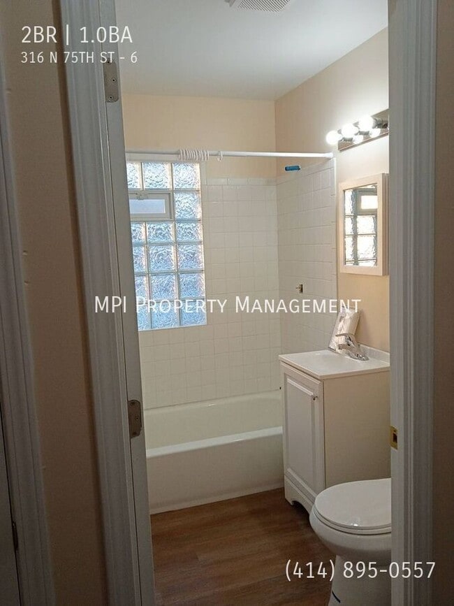 Building Photo - 316 N 75th St