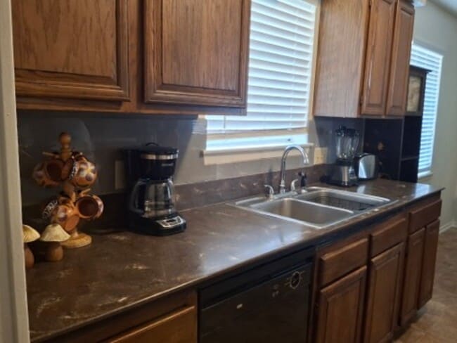 Building Photo - 1409 Paseo Del Oro