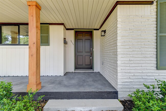 Building Photo - 5655 Wigton Dr