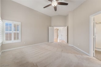 Building Photo - 8516 Summer Vista Ave