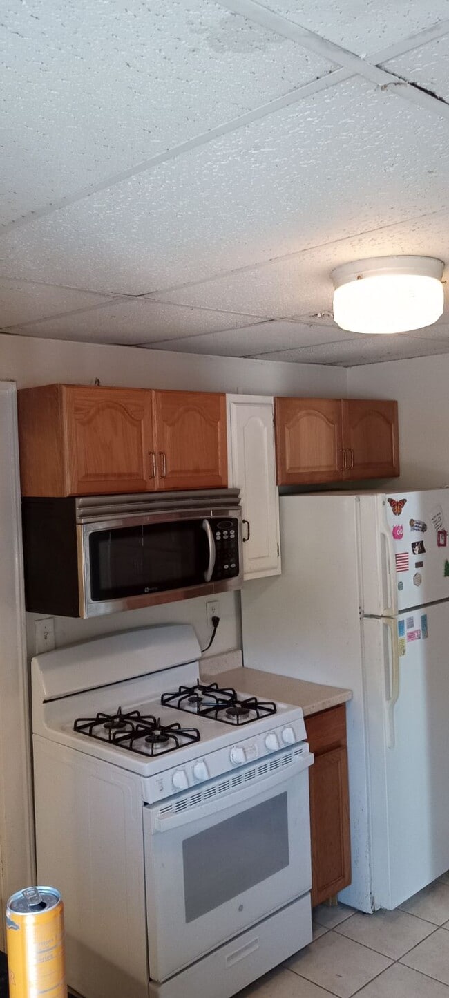 Building Photo - 116 Campbell Ave