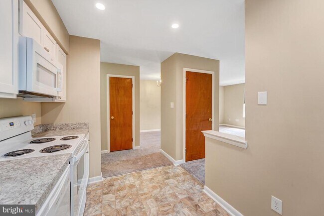 Foto del edificio - 308 Walnut Ct Way