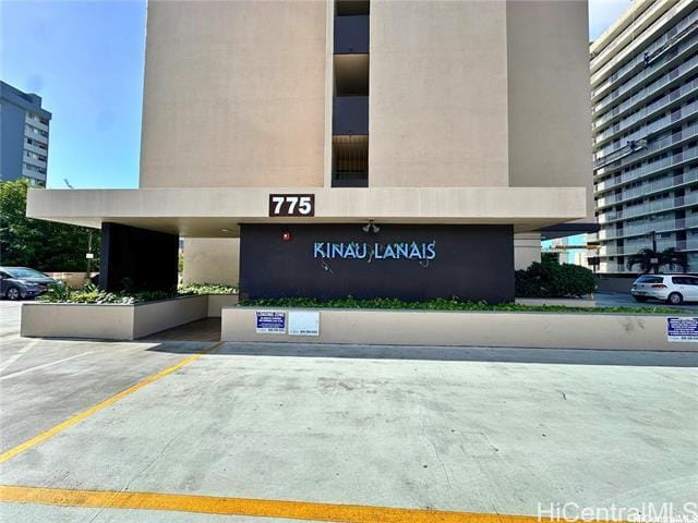 Building Photo - 775 Kinalau Pl