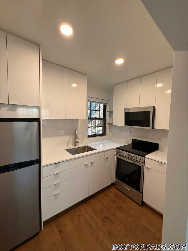 Foto del edificio - 1200 Massachusetts Ave