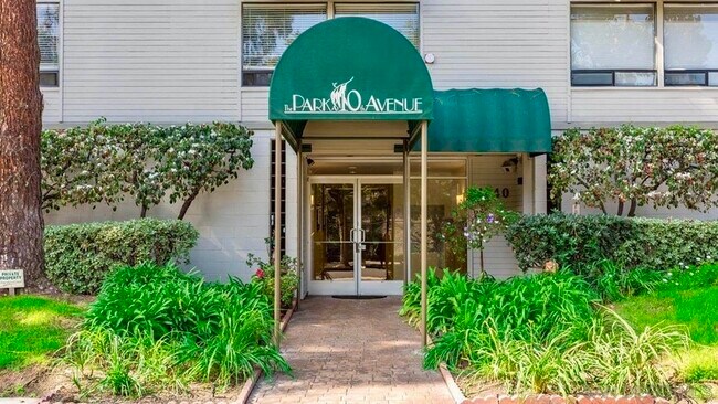Foto del edificio - 1640 Tenth Avenue #407