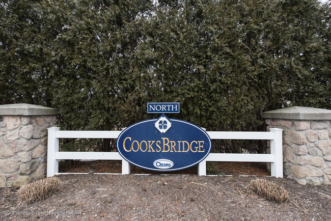 Building Photo - 312 Brookfield Dr