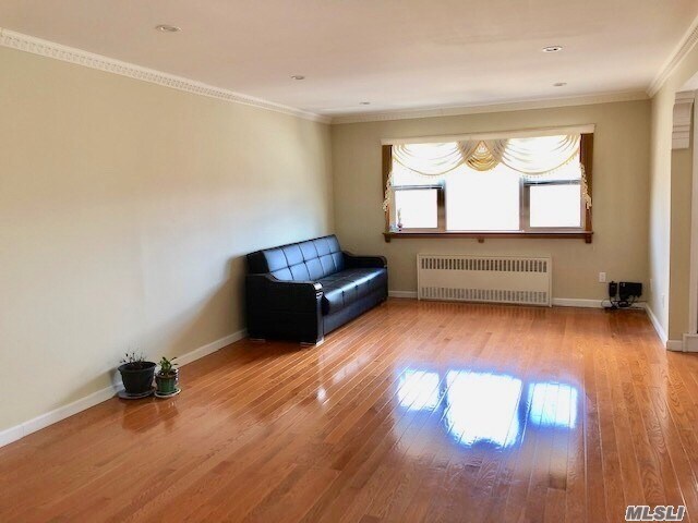 Building Photo - 54-12 Kissena Blvd