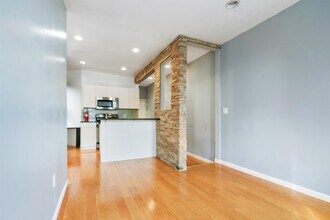 Building Photo - 14 65th St