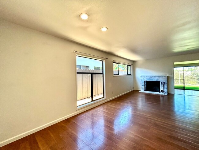 Building Photo - 3775 Mt Everest Blvd