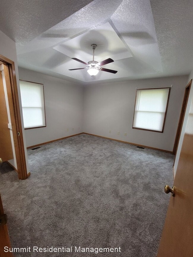 Building Photo - 3 br, 2.5 bath House - 18500 E Arrowhead L...