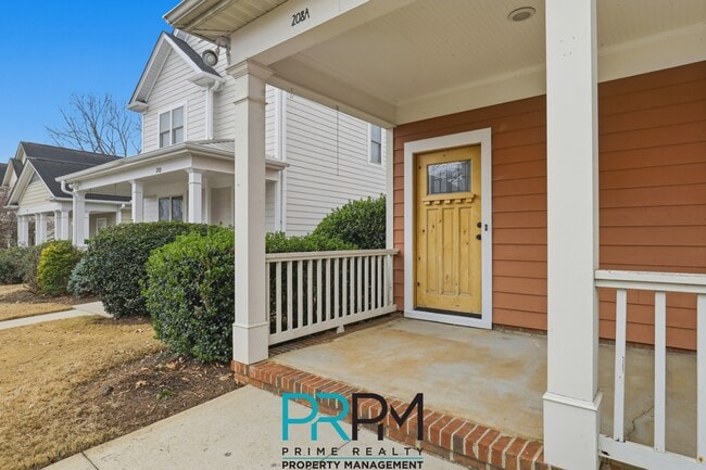 Building Photo - 208 A Anderson St