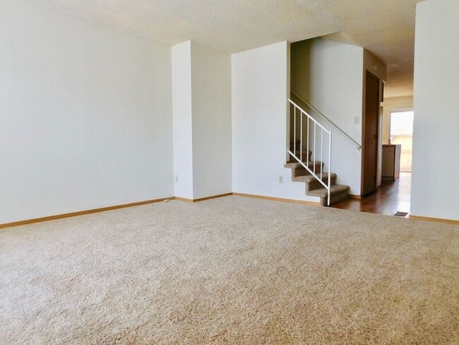 Building Photo - 1811 S Quebec Way