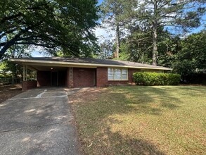 Building Photo - 3927 Bienville Rd