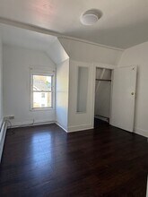 Building Photo - 115 Oraton St