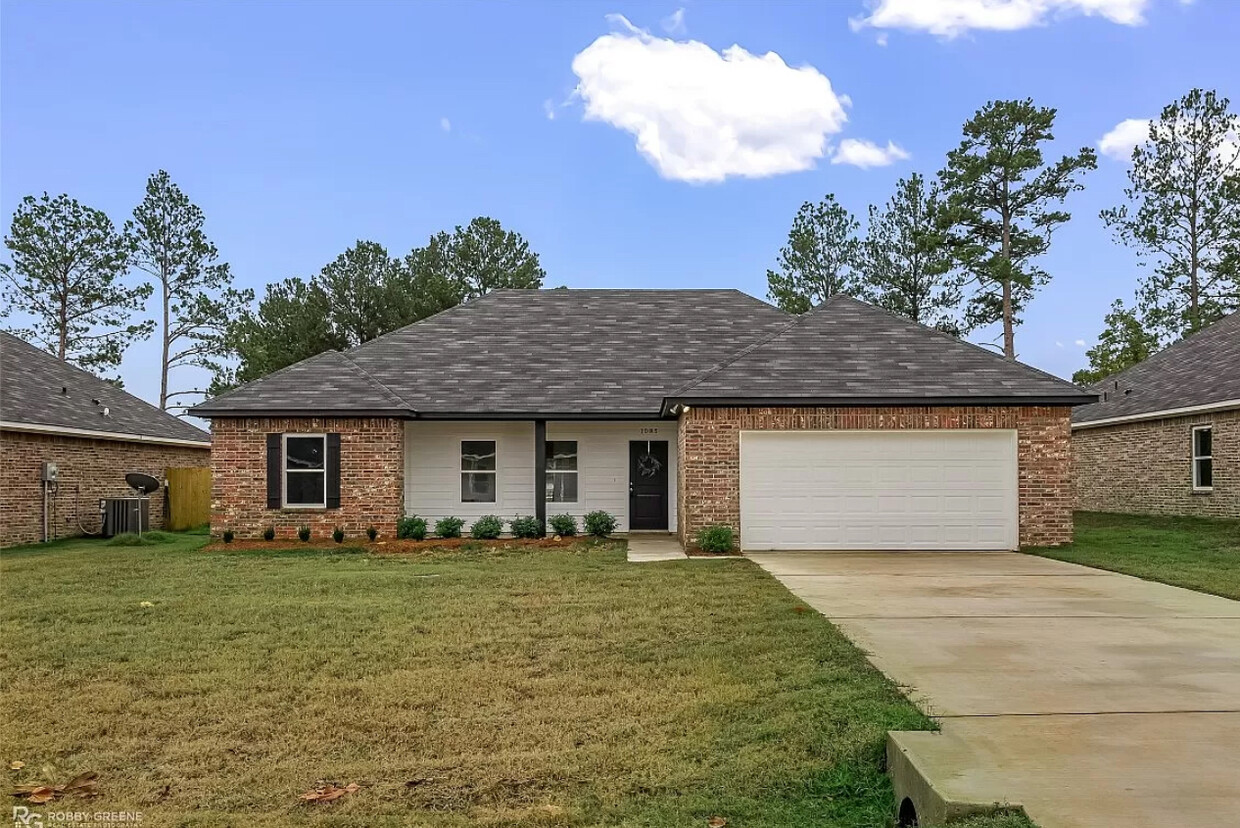 Primary Photo - 1085 BAYOU BAY COURT