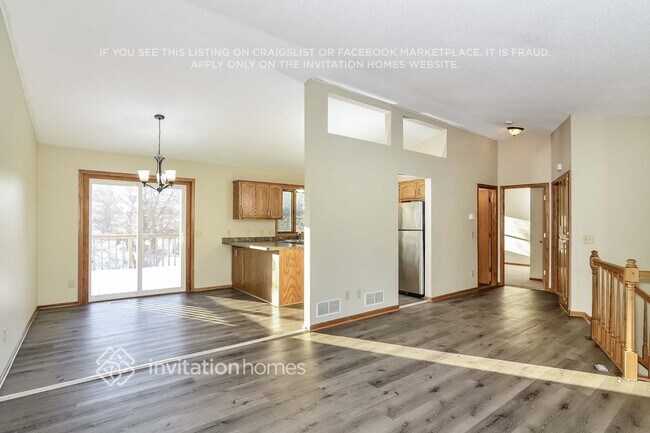 Foto del edificio - 3746 Hamlet Ave N