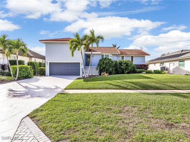 Building Photo - 188 Columbus Way