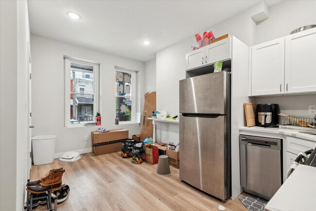 Foto del edificio - 649 N 33rd St