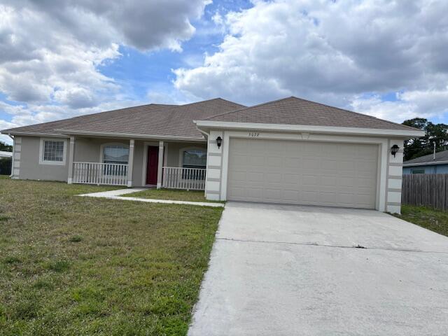 Building Photo - 3072 SW Circle St