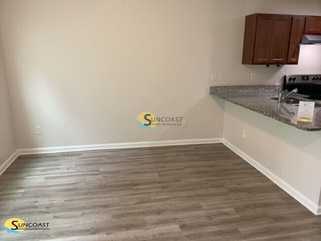 Building Photo - 8337 Homeport Ct