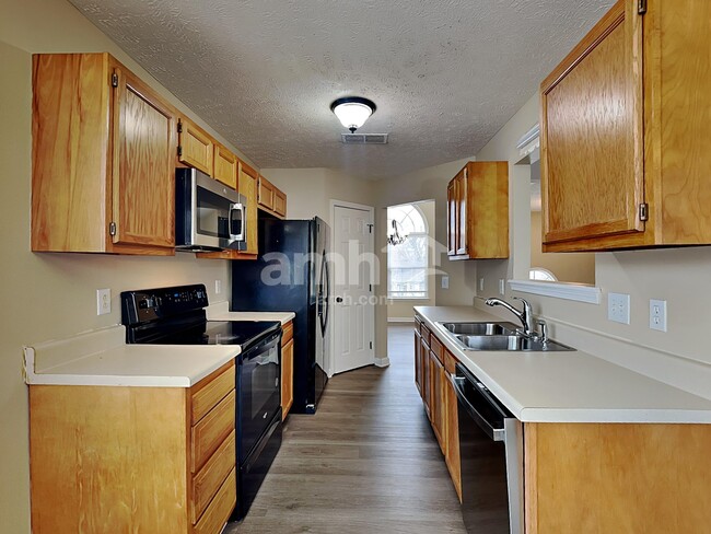 Foto del edificio - 1602 Twin Ledge Ct