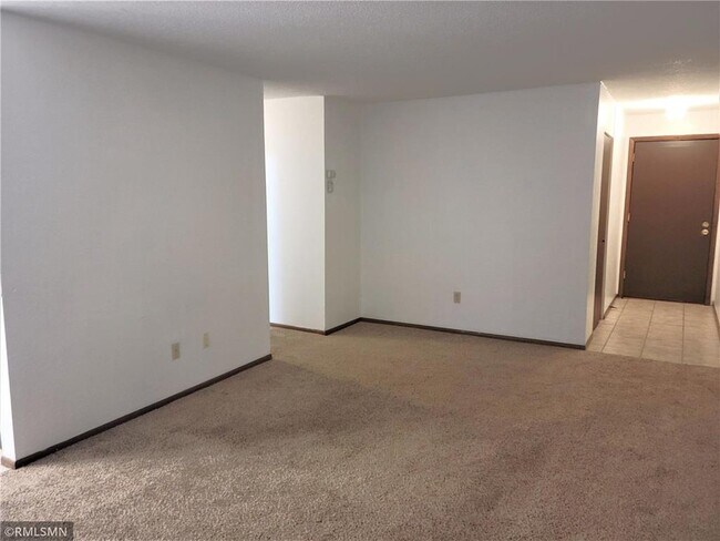 Foto del edificio - 539 S Wasson Ln