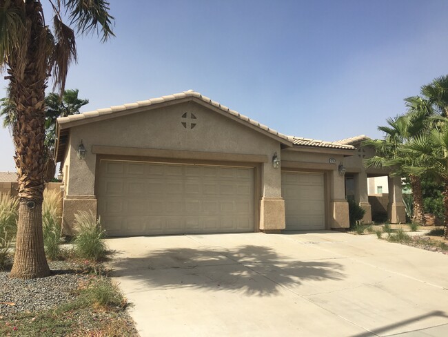 Building Photo - 47563 Palomino Ct