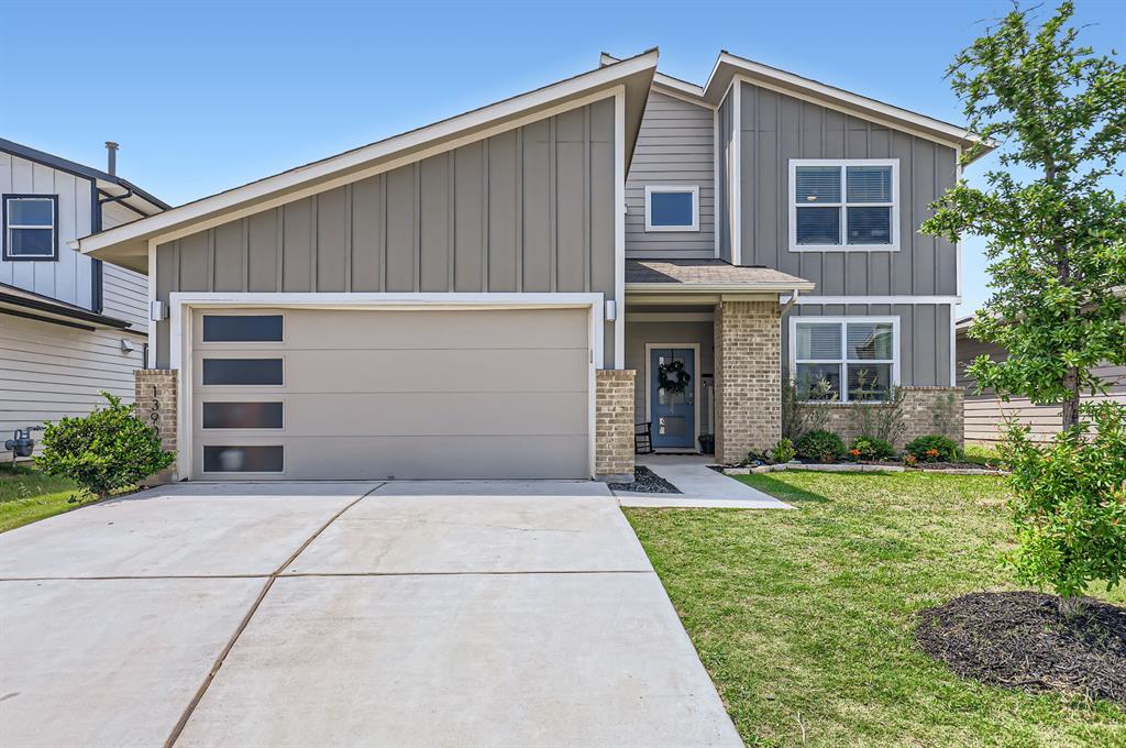 Foto principal - 13908 Neskar Dr